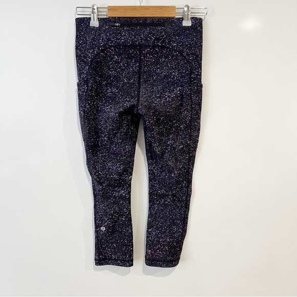 Lululemon Speed Up Crop 21"
Crystalline Multi - Picture 5 of 9